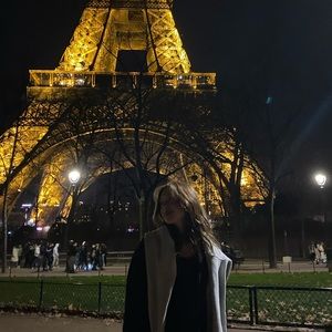 Meet your Posher, Emma